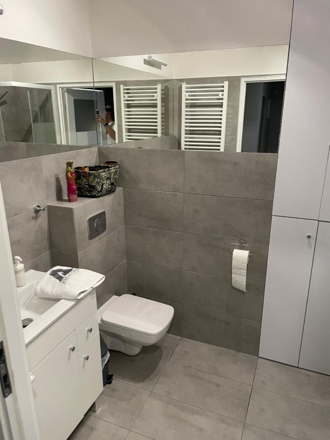 Apartament Royal Chelmonskiego Śrem Esterno foto