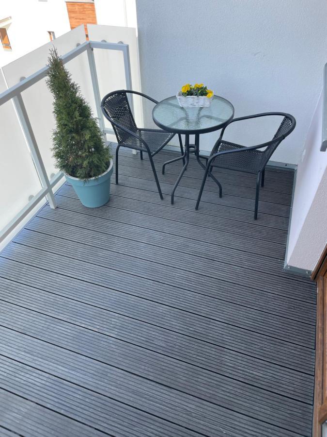 Apartament Royal Chelmonskiego Śrem Esterno foto